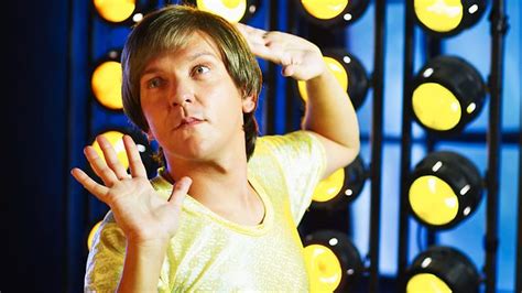 mr g celine brain size|Chris Lilley .